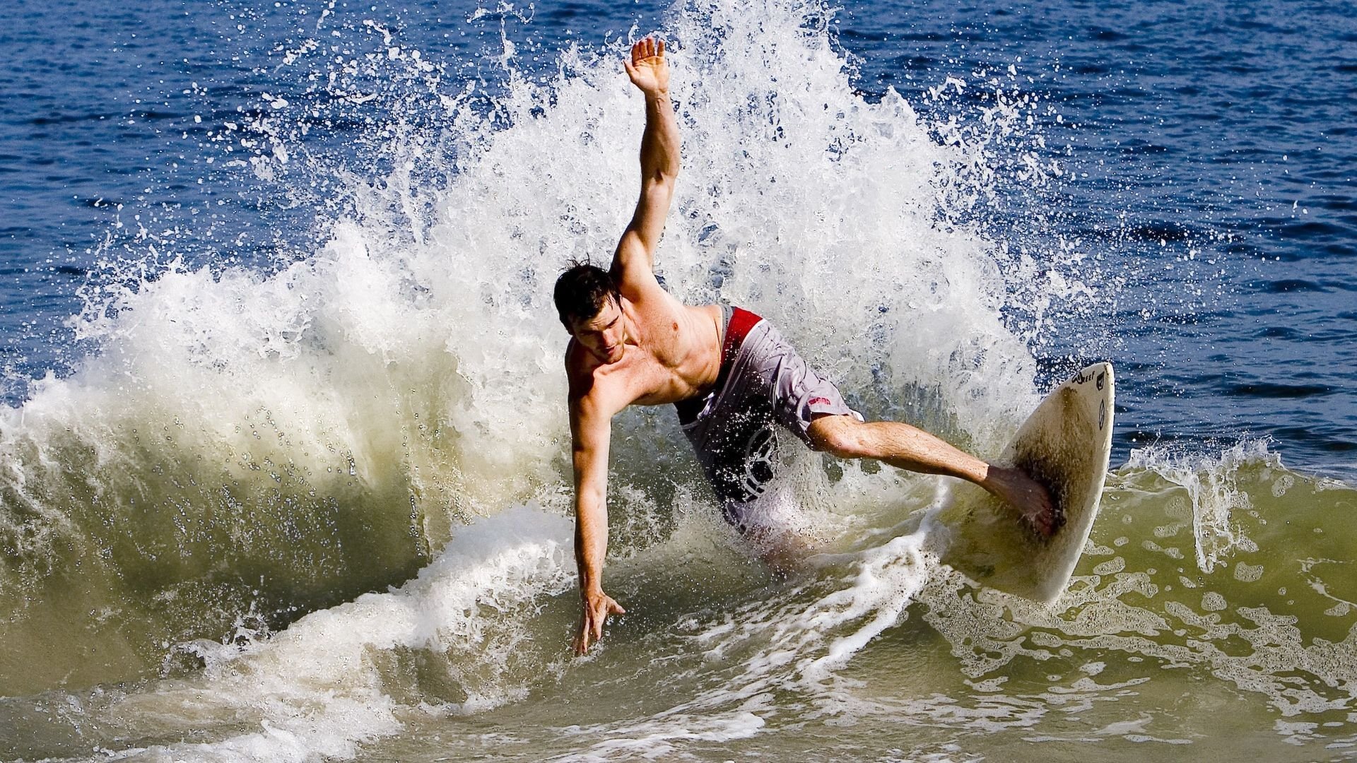 体育赛事合作赞助形式更多样化,品牌曝光创新,体育赛事赞助商的重要性