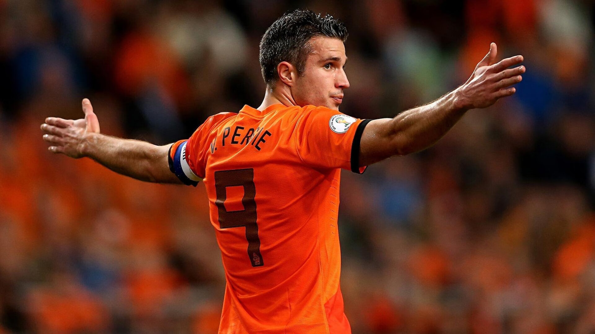 法国混合接力突破自我刷新纪录，法国混双女选手是谁